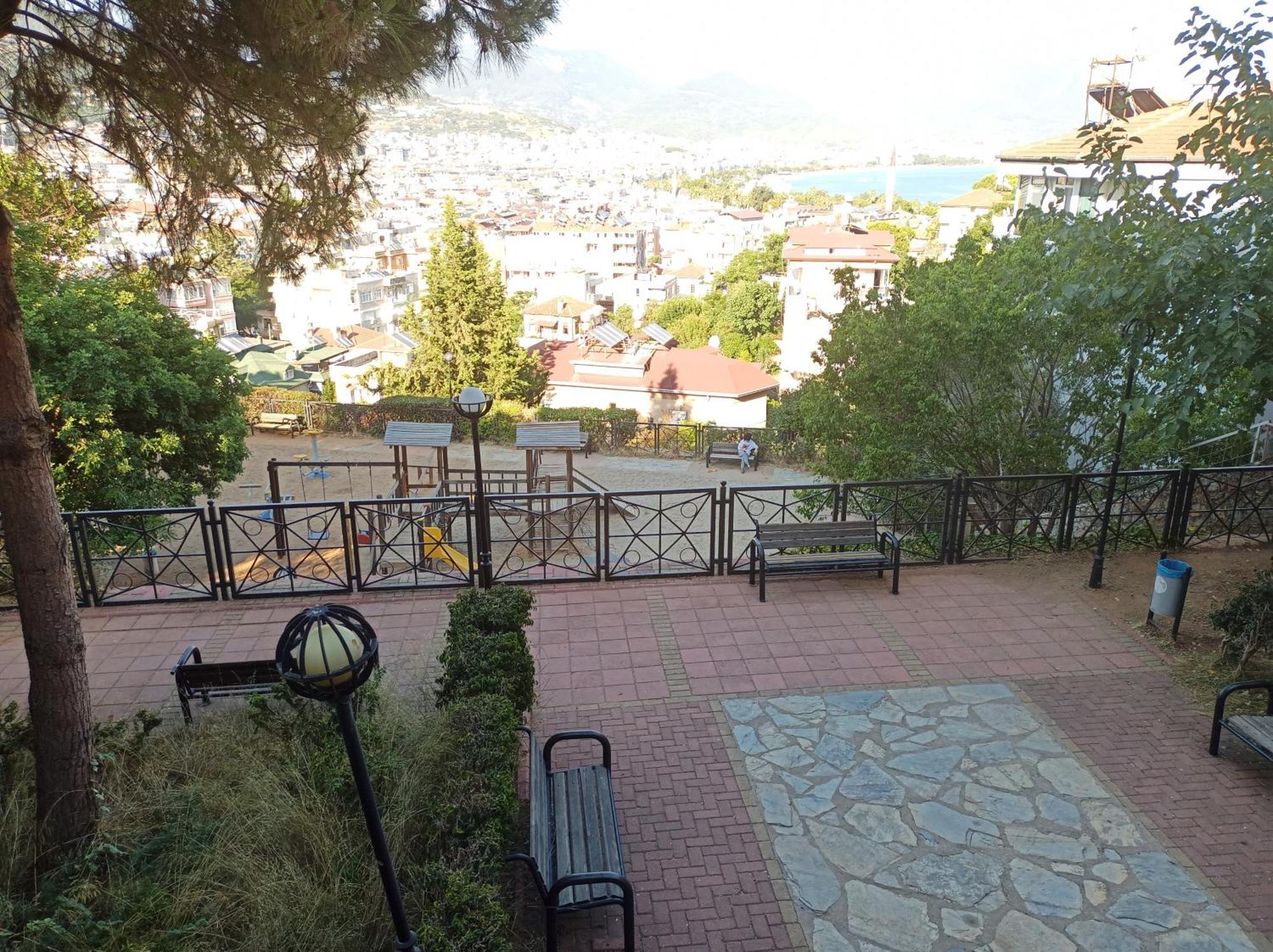 אלאניה Beautiful Sultan House At Cleopatra Beach 1 With Umbrellas, Balcony, Barbecue, Private 100Mbps Wifi, Smart Tv, Table Games, Vip Trans-Fer - Beautiful Apartmenthouse מראה חיצוני תמונה